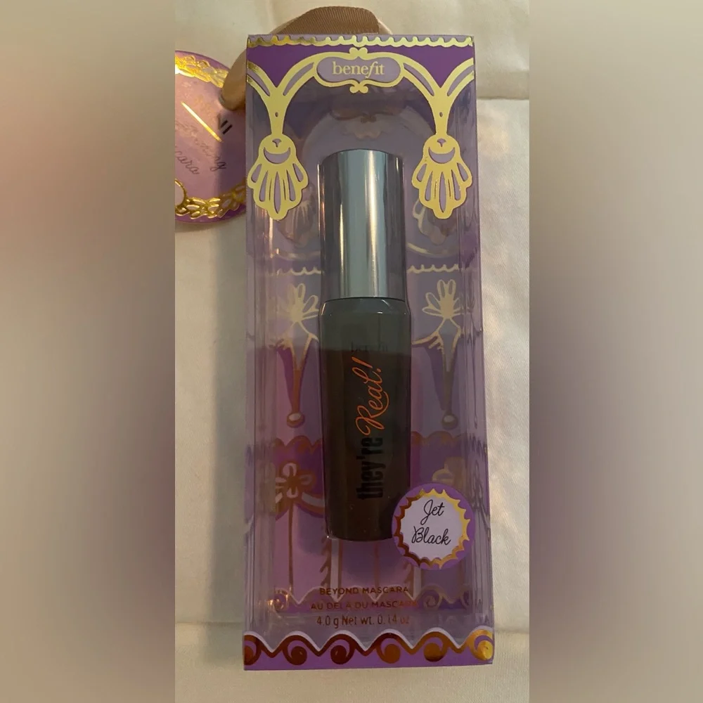 Benefit Cosmetics Mascaras Trio black + neutral eyeshadow duo. Brand New in box